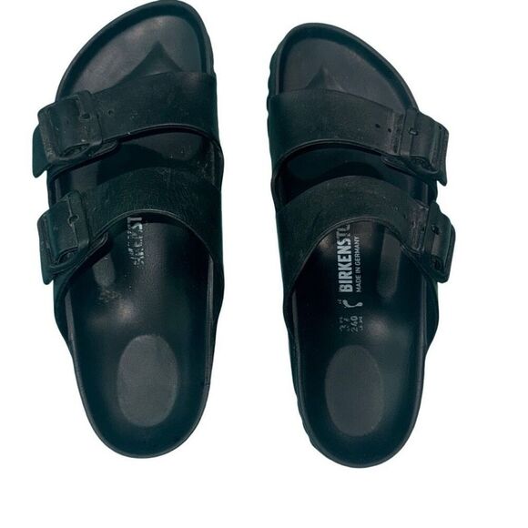 Birkenstock men’s 4 ladies 6 black sandals classic light weight name brand - Picture 1 of 4